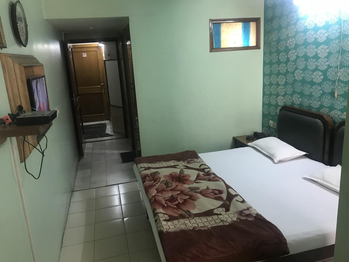 דלהי Hotel Sukant Palace מראה חיצוני תמונה