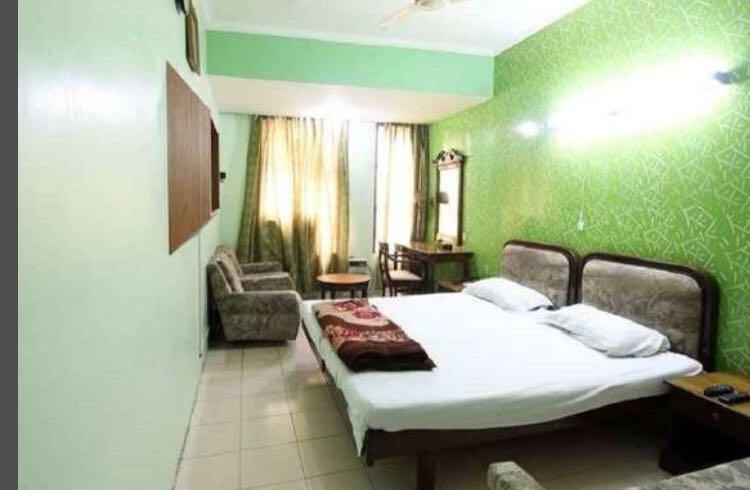 דלהי Hotel Sukant Palace מראה חיצוני תמונה